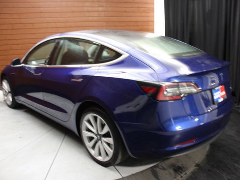 Used 2020 Tesla Model 3 Long Range image 8