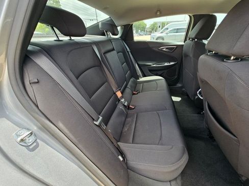 Used 2024 Chevrolet Malibu LT FWD image 18