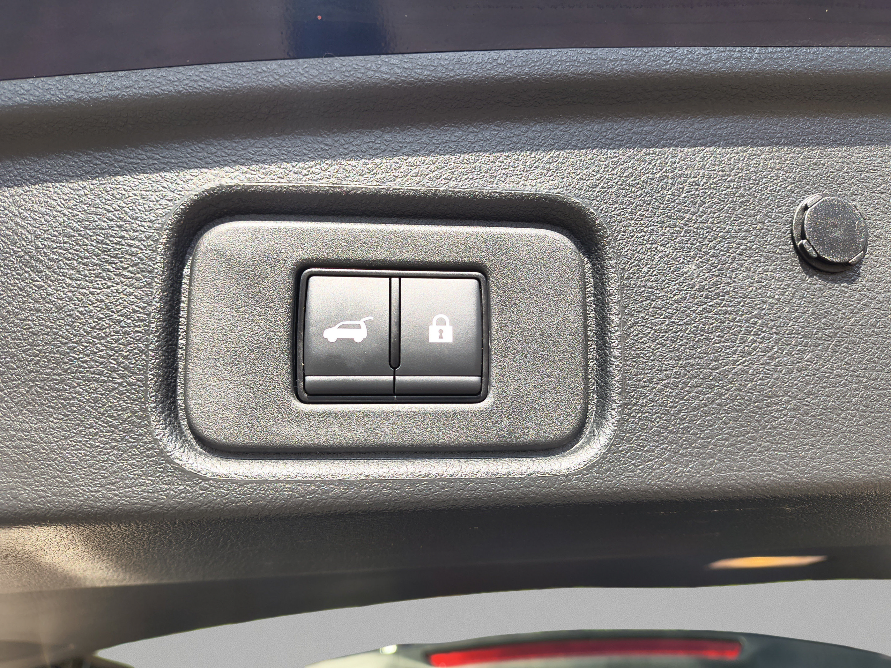 Certified 2024 Nissan Pathfinder SL w/ SL Premium Package FWD image 12