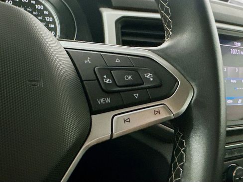 Used 2021 Volkswagen Atlas SE image 25