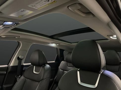 Used 2024 Hyundai Tucson Limited image 7