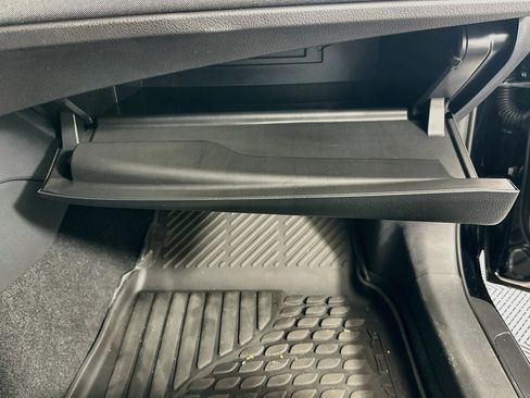 Used 2026 Toyota Camry LE FWD image 32