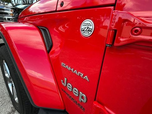 Used 2021 Jeep Wrangler Unlimited Sahara image 26