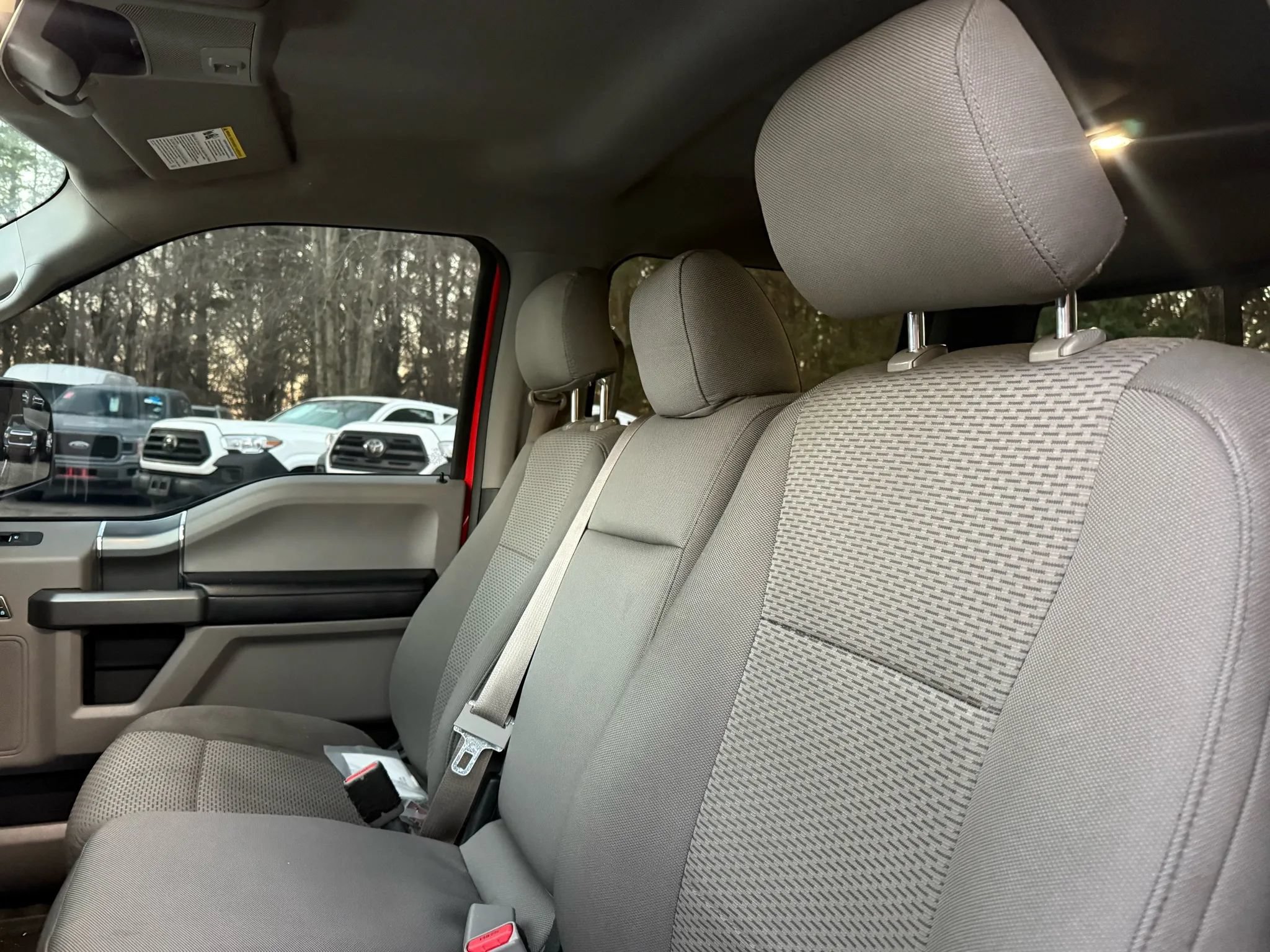 Used 2016 Ford F150 XLT w/ Equipment Group 302A Luxury RWD image 9