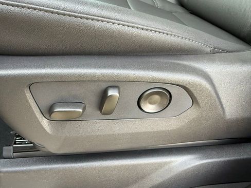 New 2026 Chevrolet Silverado 1500 LTZ w/ LTZ Premium Package image 11