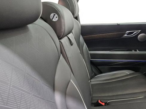 Used 2025 Genesis GV80 3.5T Advanced image 9