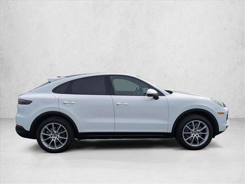 Used 2021 Porsche Cayenne Coupe AWD/4WD image 4