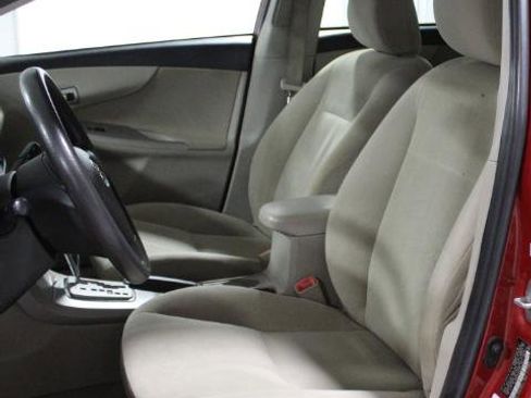 Used 2013 Toyota Corolla LE image 22