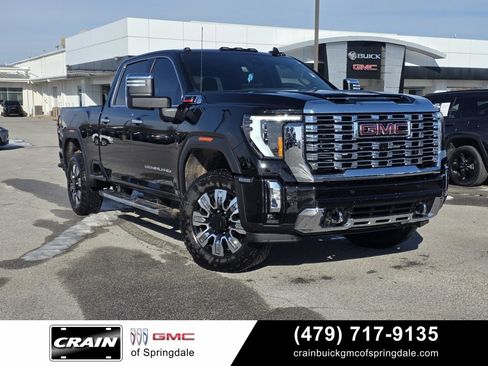 Used 2025 GMC Sierra 2500 Denali w/ Technology Package image 1