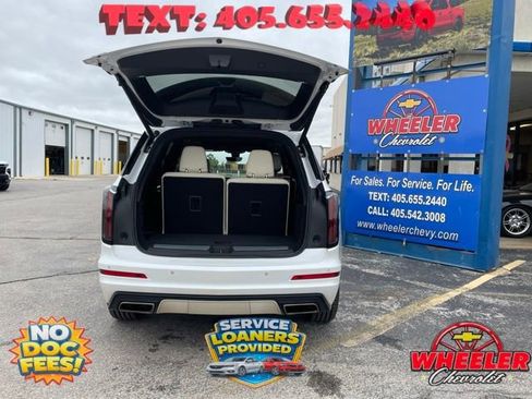 Used 2023 Cadillac XT6 Sport w/ Technology Package AWD/4WD image 7