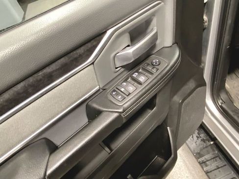 Used 2022 RAM 2500 Big Horn image 22