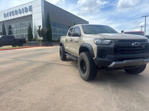 Used 2023 Chevrolet Colorado Trail Boss w/ LPO, Skid Plate Package AWD/4WD image 1