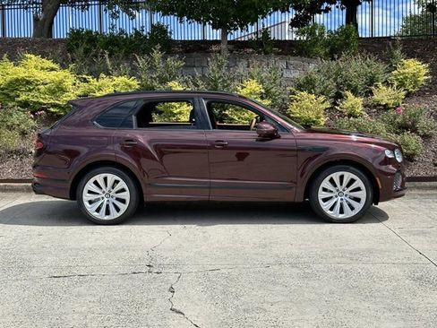 New 2024 Bentley Bentayga image 5