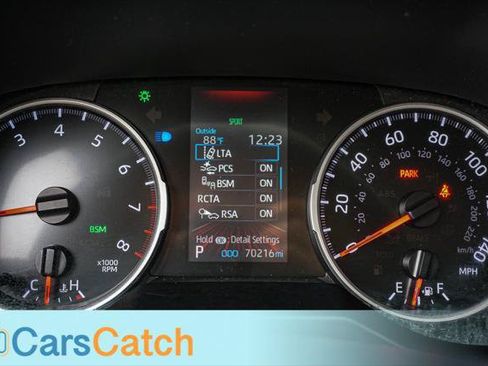 Used 2021 Toyota RAV4 XLE FWD image 27