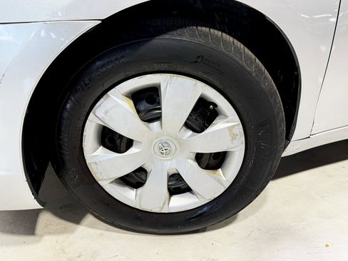 Used 2007 Toyota Camry LE image 2