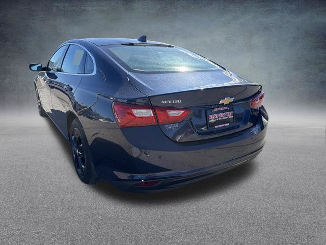 Used 2016 Chevrolet Malibu LT w/ Driver Confidence Package FWD image 10