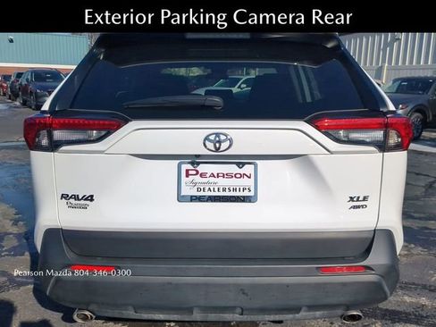 Used 2025 Toyota RAV4 XLE image 5