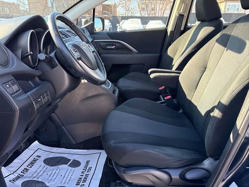 Used 2015 MAZDA MAZDA5 Touring image 9