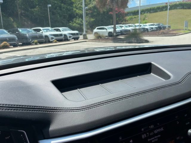Used 2023 Volkswagen Atlas SE w/ Panoramic Sunroof Package FWD image 24