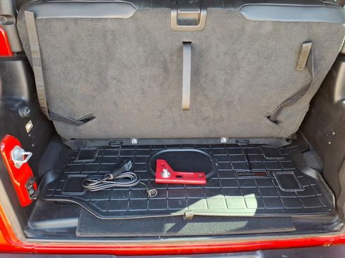 Used 2022 Jeep Wrangler Rubicon image 5