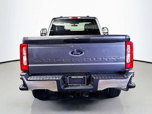 New 2026 Ford F350 XLT w/ FX4 Off-Road Package AWD/4WD image 6