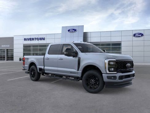New 2026 Ford F250 Lariat w/ Black Appearance Package image 7