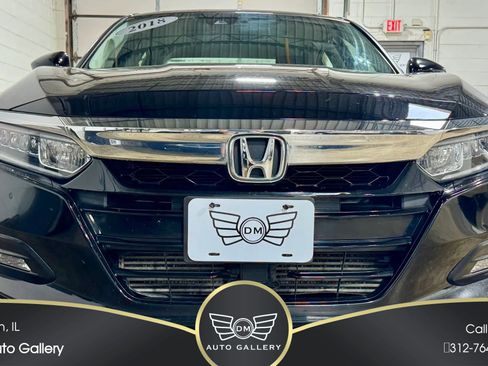 Used 2018 Honda Accord EX image 4