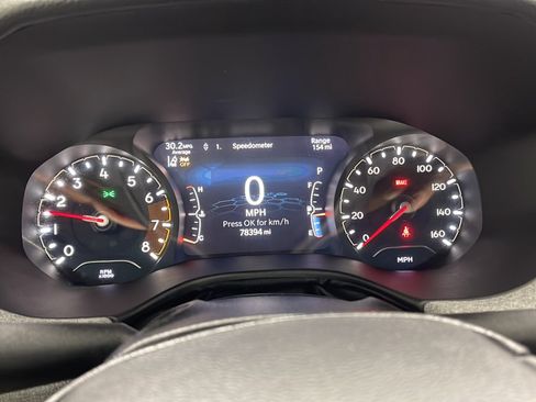 Used 2024 Jeep Compass Latitude AWD/4WD image 5