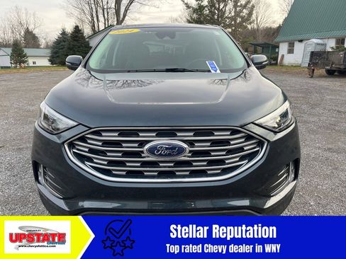 Used 2024 Ford Edge Titanium image 3