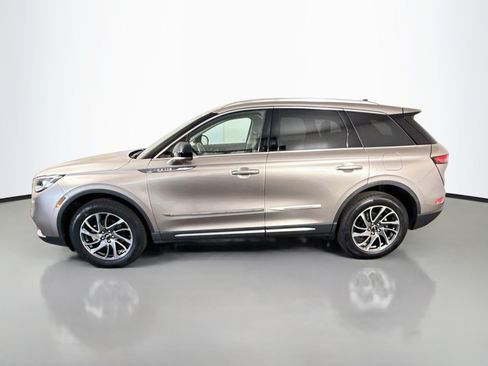 Used 2020 Lincoln Corsair FWD w/ Equipment Group 101A image 6