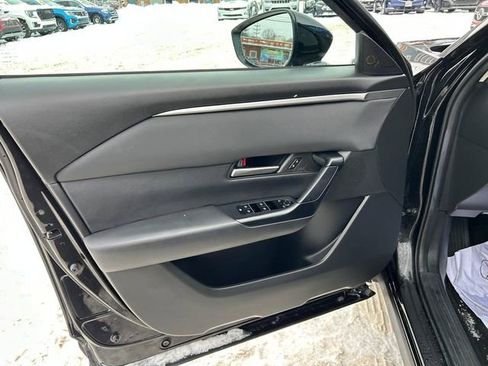 Used 2023 MAZDA CX-50 2.5 S w/ Cargo Package AWD/4WD image 9