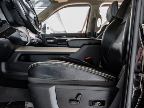 Used 2022 RAM 3500 Laramie image 30