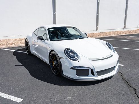 Used 2016 Porsche 911 R RWD image 19