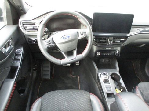 Used 2023 Ford Escape ST-Line w/ Tech Pack #1 image 10