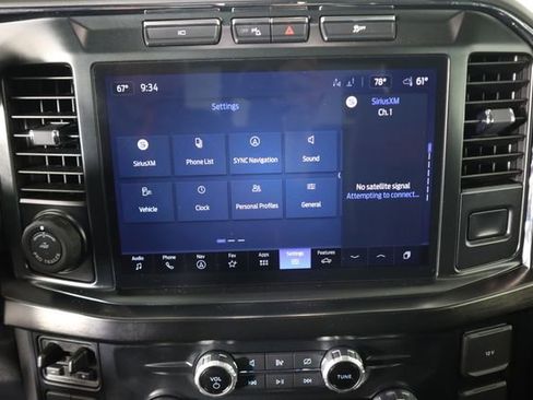 Used 2023 Ford F250 Lariat w/ Sport Appearance Package AWD/4WD image 63