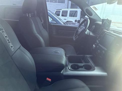 Used 2017 RAM 1500 Rebel w/ Luxury Group AWD/4WD image 3