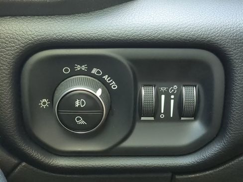Used 2024 RAM 2500 Laramie w/ Safety Group AWD/4WD image 65