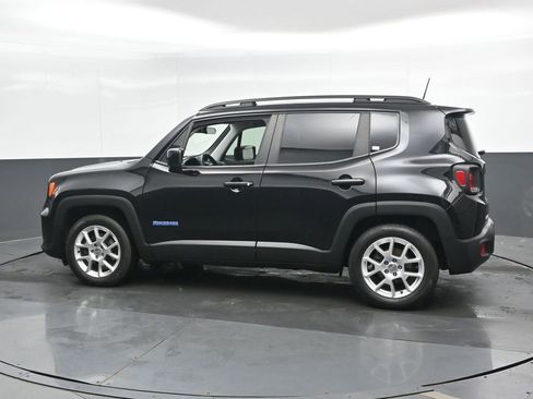 Used 2019 Jeep Renegade Latitude FWD image 9