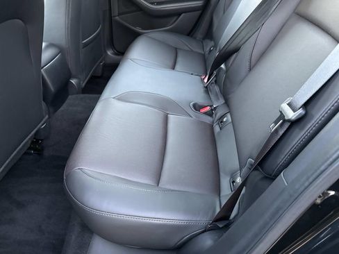 Certified 2025 MAZDA MAZDA3 2.5 Turbo Sedan w/Premium Plus image 19