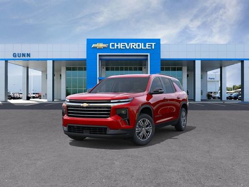 New 2026 Chevrolet Traverse LT w/ Driver Confidence Package FWD image 8