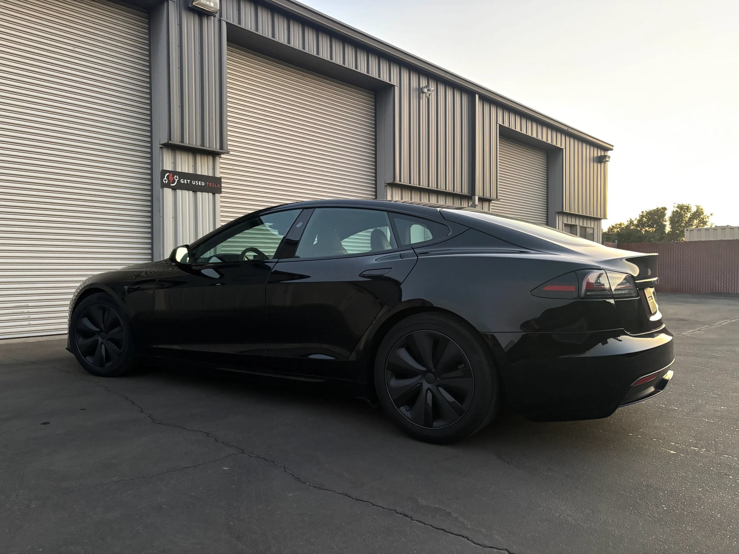 Used 2023 Tesla Model S Standard Range AWD/4WD image 9