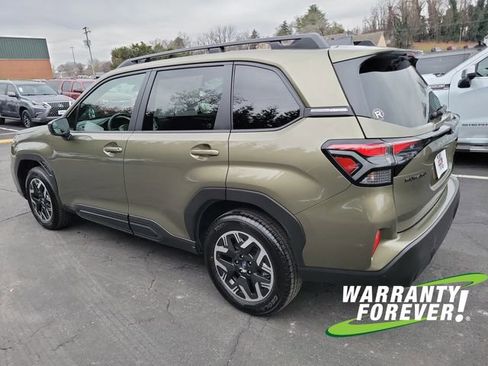 Certified 2025 Subaru Forester Premium image 5