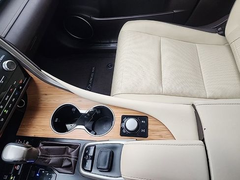 Used 2018 Lexus RX 350L AWD image 22