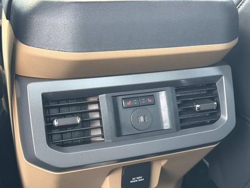 New 2026 Ford F250 Lariat image 25