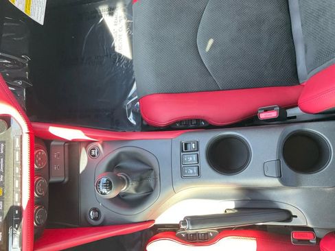 New 2025 Nissan Z Performance w/ Floor Mat Package image 23