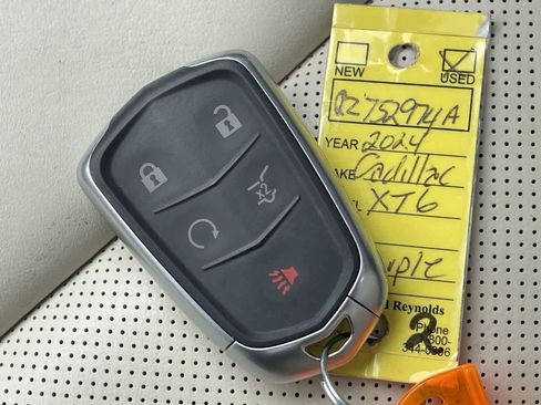 Certified 2024 Cadillac XT6 Premium Luxury w/ LPO, Floor Liner Package image 35