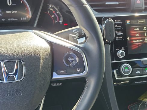 Used 2019 Honda Civic Sport image 7