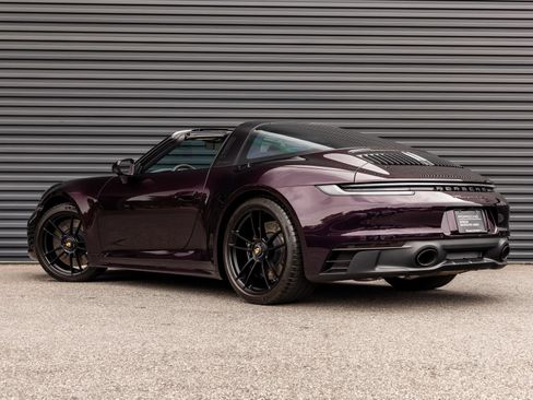 Certified 2024 Porsche 911 Targa 4 GTS AWD/4WD image 3
