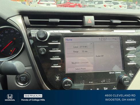 Used 2020 Toyota Camry XSE FWD image 20