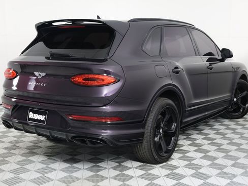 Used 2022 Bentley Bentayga AWD/4WD image 9